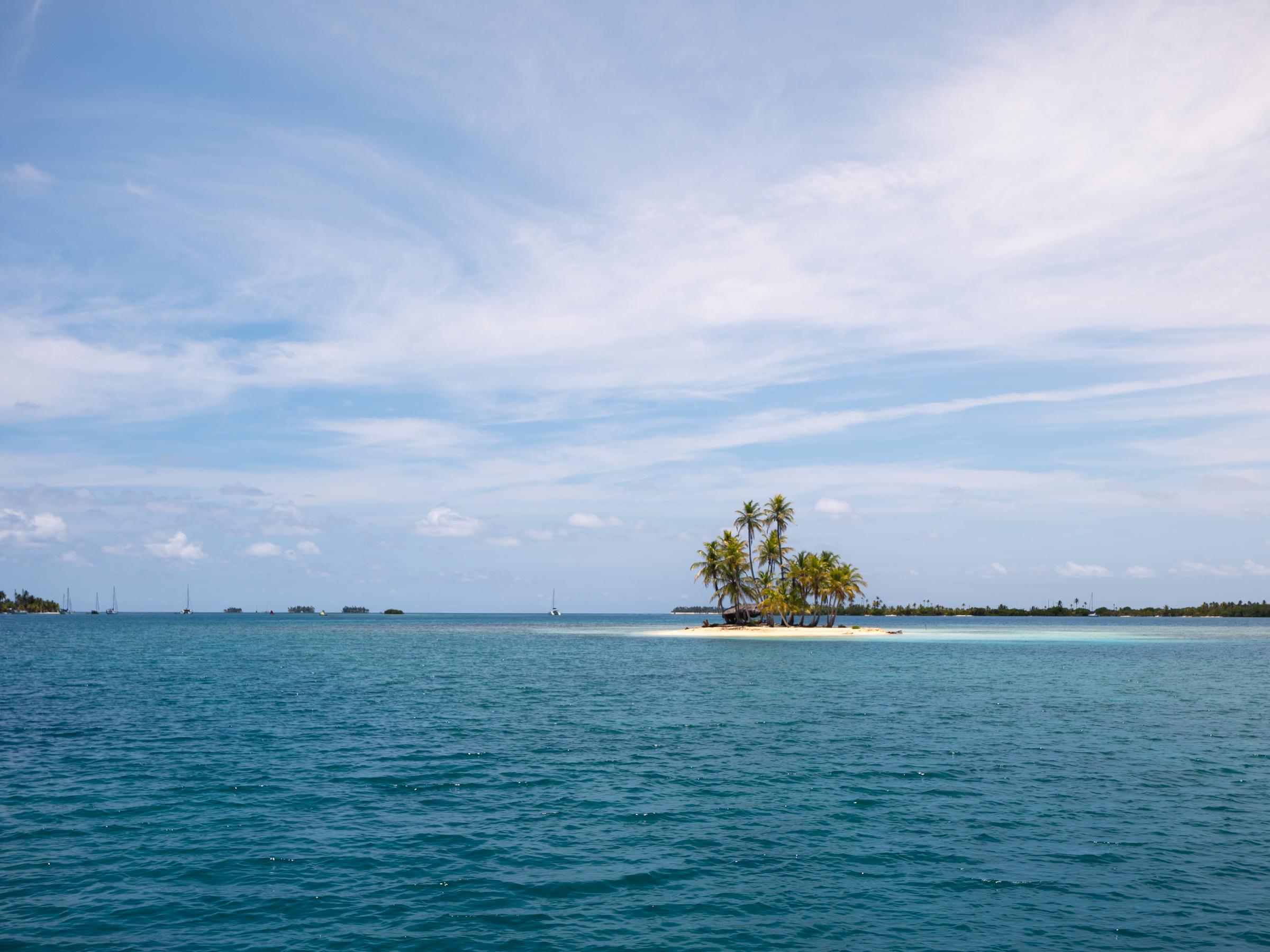 Seeing Guna Yala from the water: Understanding the real size of the archipelago