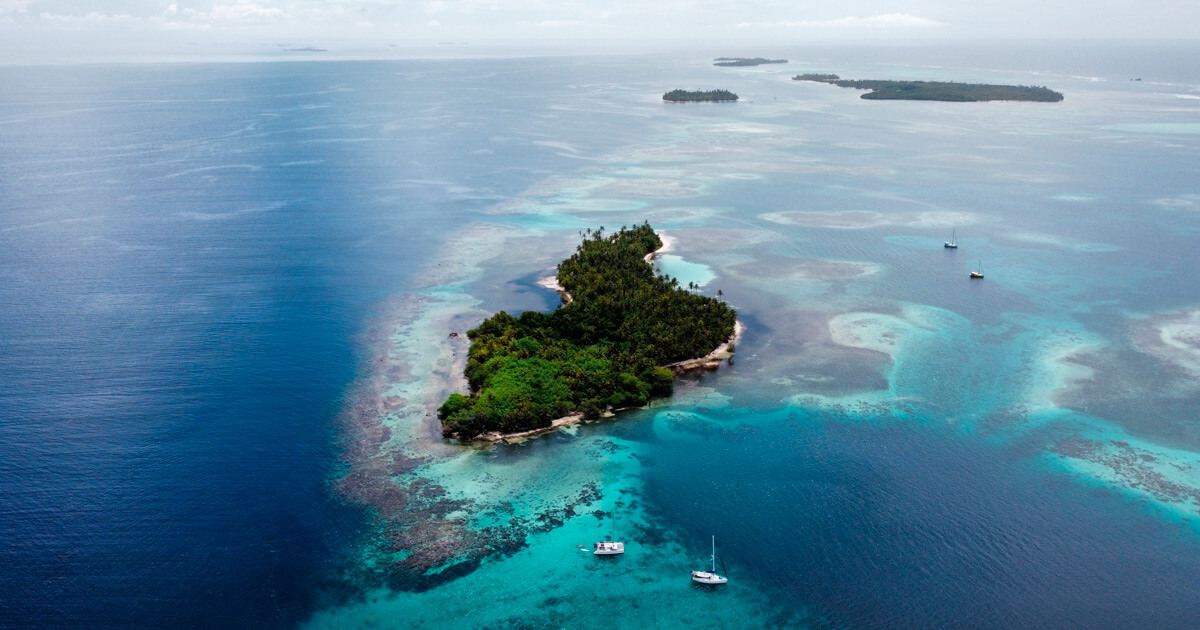 Vacations to Truly Relax: Sailing San Blas by Sailboat or Catamaran