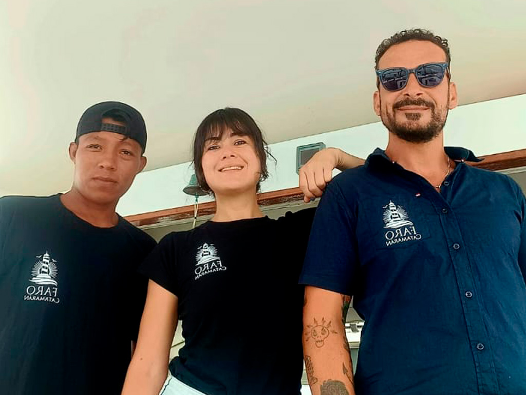 Amazing crew Catamaran Lagoon 570F