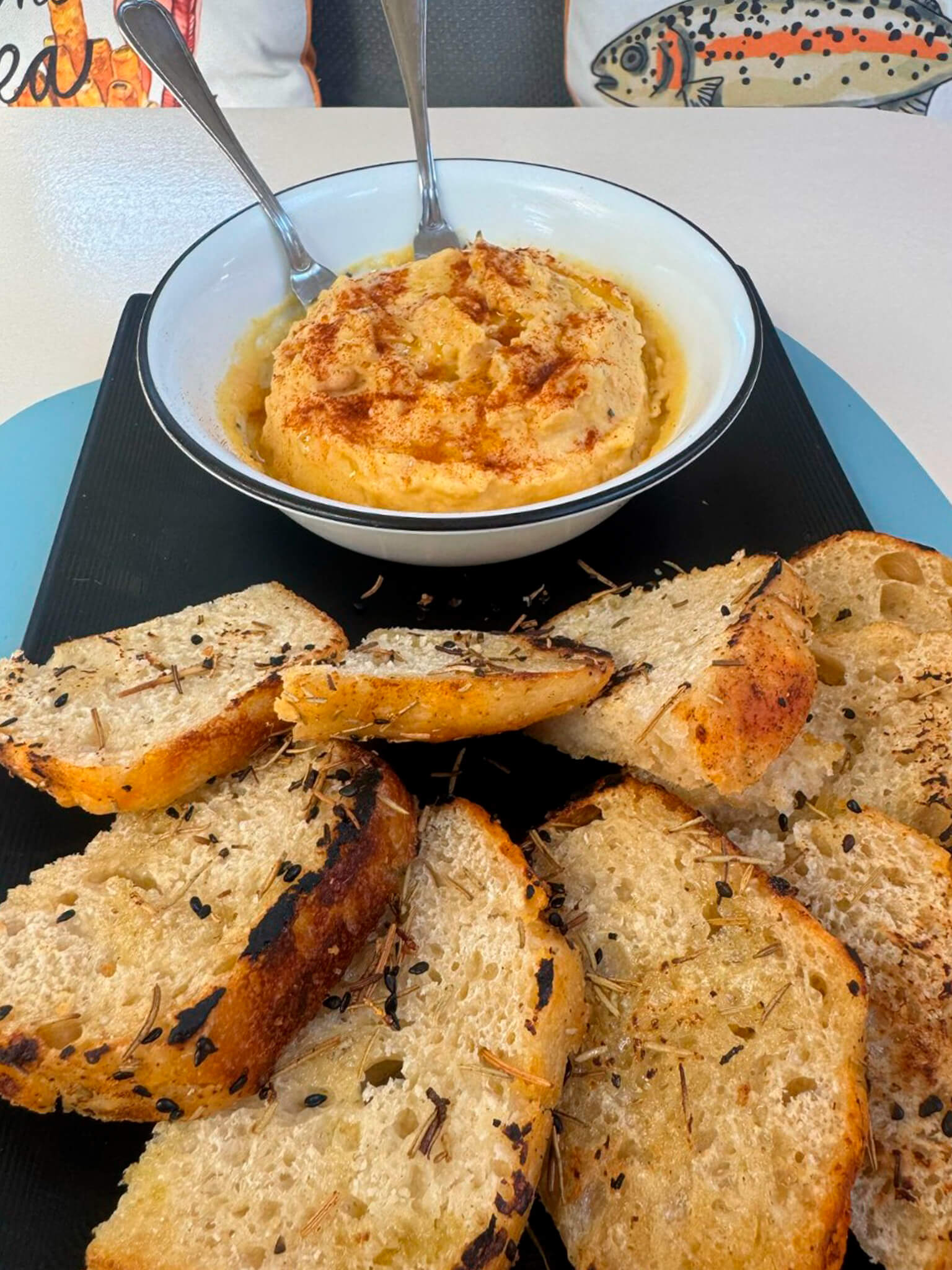 Main bathroom on Catamaran Atila with modern fixtures and fresh towels.